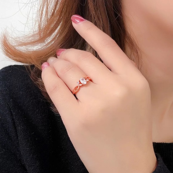 18KFashion Spiral Rose Gold Women Ring - Picture 7 of 7